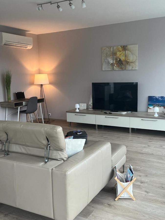 Green Hill Penthouse apartment Zrnovo Buitenkant foto